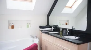 Homelands Apartment - Image 2