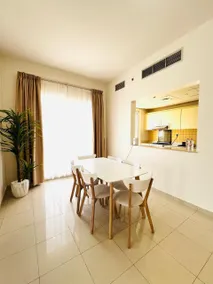 One bedroom apartment with Terrace - Image 5