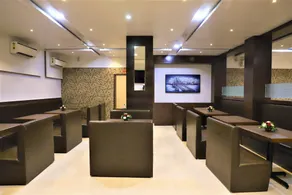 KRISHNA INN HOTEL - Image 4