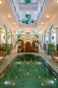 Pisces Hotel Hue - Image 2