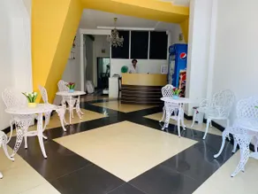 NEW iHouse Hotel - Image 5