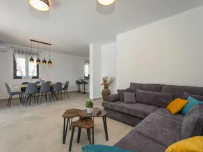Villa with Pool, Jacuzzi, Table Tennis - Image 3