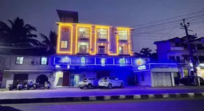 Hotel sai advika - Image 3