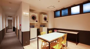 White Hostel Shinsaibashi - Image 5