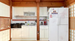 Inwoo Guesthouse - Image 5