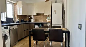 Superb Seaview Flat, Prime Area - Image 3