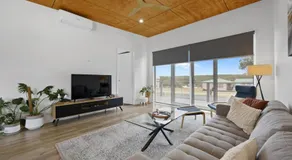 Eastern Reef Villas - Image 2