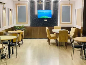 THE ROYAL PRESIDENCY INN - Image 5