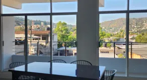 1 BR APT with AC , TV , wi-fi near DT and beach - Image 4