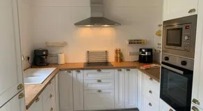 Tenby house for 6 with 2 parking spaces - Image 3