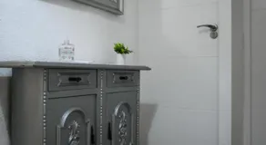 Cozy Flat - Image 2