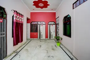 HOTEL O TOWN PALACE - Image 4