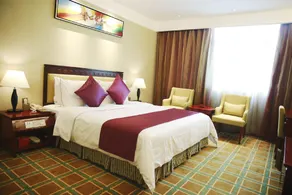 New Regent Hotel - Image 2