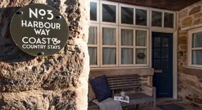 Harbour Way Cottage by Coast & Country Stays - Image 4