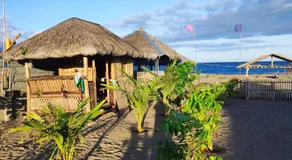 Willie's Beach Resort - Image 5