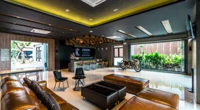 Cresco Hotel Buriram - Image 2