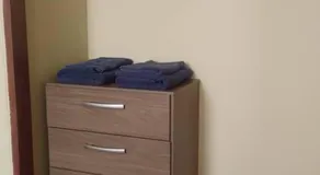 Acogedora habitación - Image 4