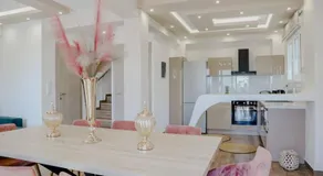 Endless Blue Villa - Image 2
