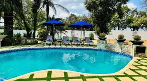 C'est La Vie Boutique Hotel - Image 2