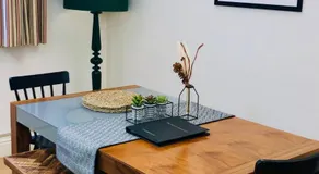 Contemporary large apartment in an ideal location - Image 4