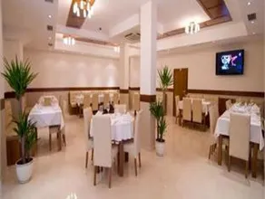 Arena Tarnovo Hotel -Free Private Parking - Image 5