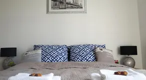 Beautiful City Centre Apartament - Image 2