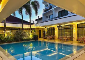 Sugarland Hotel - Image 2
