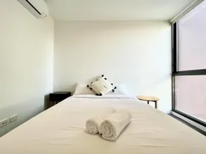 Modern Comfort|Hurstville 1BR Wifi/Train/Business - Image 3
