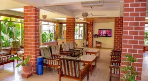 Manson Hotel - Image 2
