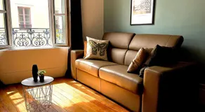 Studio Chic & Cosy | Cœur Rue Pietonne Dreux - Image 2