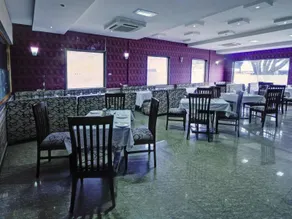 Hotel Mayura International - Image 5
