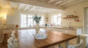 Hambleton House - Image 5