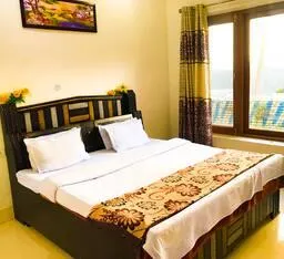 WonderLand Guest House - Image 4