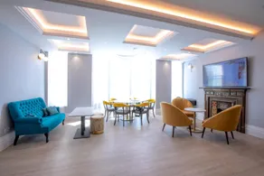 Best Western Queens Crystal Palace - Image 2