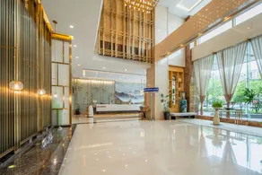 New Land Hotel - Image 3
