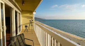 Ocean Haven Beachfront Getaway by Redondo Pier - Image 4