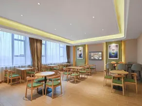 Vienna 3 Best Hotel Huizhou Shatian Baihua - Image 3
