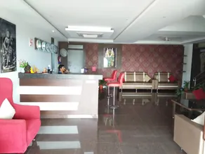 Hotel Samanvi International - Image 5