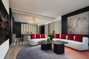 Radisson Red Yangzhou Slender West Lake - Image 3
