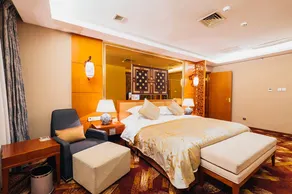Green Land Hotel - Image 2