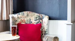 The Dorset Arms Pub & Cottage Rooms - Image 5