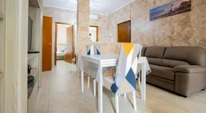 [Reni House]-Bright apartment+free park - Image 3