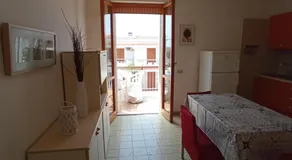 Villetta indipendente in villaggio a 2 passi dal mare - Image 4