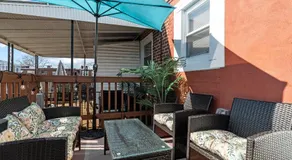 Uptown Gem! Immaculate-Comfort-Character! - Image 5
