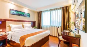 GreenTree Inn Guangzhou Baiyun International Airport Huaxi Road Express Hotel - Image 2