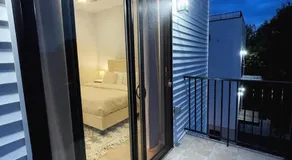 Luxury Apartment Stay Close To NYC and MetLife stadium - Image 5
