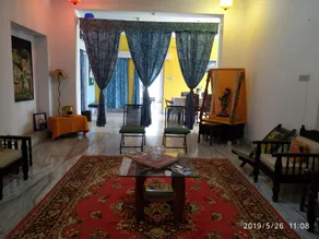 Friends & Family Home Stay - Image 3