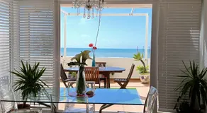 AMAZING FRONTAL BEACH APARTMENT #Traveller's Awards2023 - Image 3