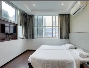 Brownstar Boutique Hotel - Image 5