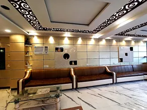 Hotel Om International - Image 5